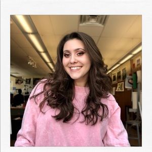 Meet your Posher, Angela